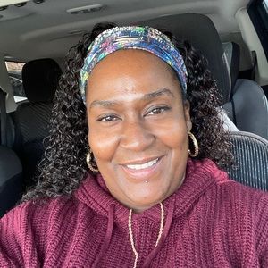 Meet your Posher, Shallandrea